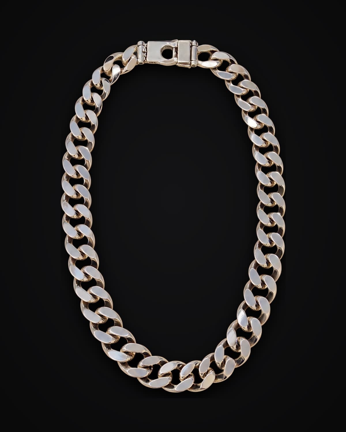Silver-coloured Cuban link chain